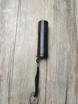 Flashlight small hand electric hand lamp Mini needs to be self-owned 7 Number of batteries 3 Festival