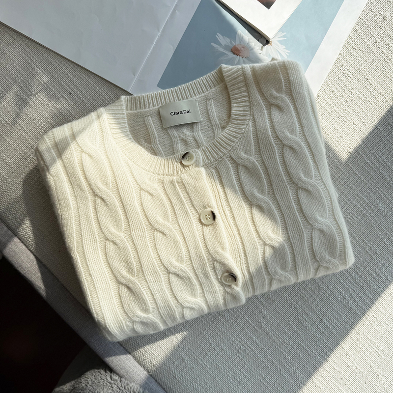 100% Wool Double-Strand 16-Gauge Old Money Style Thick Crew Neck Sweater Gentle Cream Off-White Cable Knit Cardigan for Women