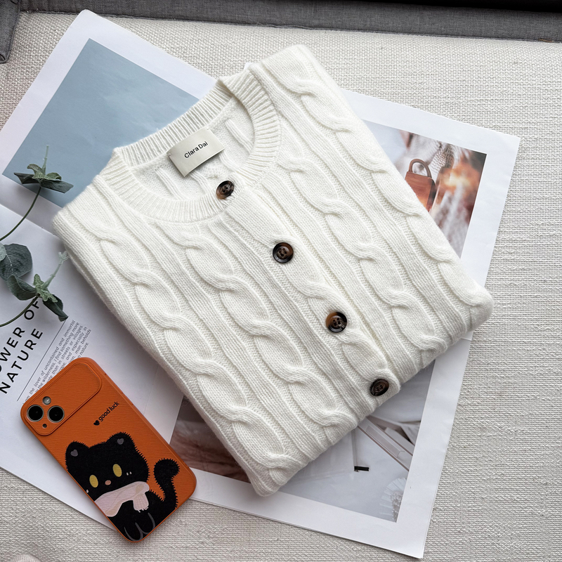 100% Wool Double-Strand 16-Count Old Money Style Short Thick Crew Neck Sweater Gentle Cream White Cable Knit Cardigan