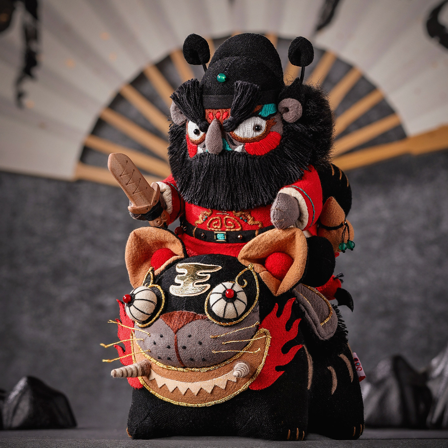 王氏の手作り「鍾奎天師」刺繍DIYキット、手作りのお守り、布工芸品、無形文化遺産の高級人形。