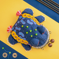 Wangs hand-created hand embroidery diy material bag gold toad mouth gold bag production To pass the time Creative pregnancy self-embroidery