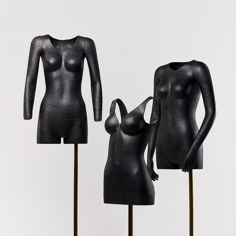 Beautiful Clothing Store Custom Model Woman Bust Model Shelf Crafts Stickler for 3D hollowed out display props