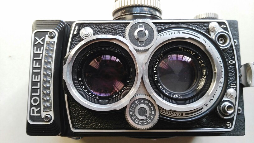 Rollei Rolleiflex Planar 75 3 5 Lens as clear as new