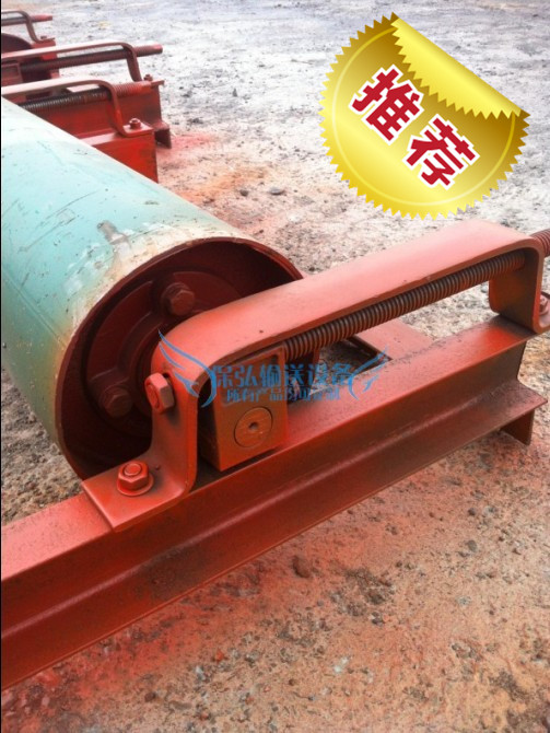 The internal non-powered roller actively changes to the tail wheel roller conveyor Roller Roll Bracket Group size can be determined