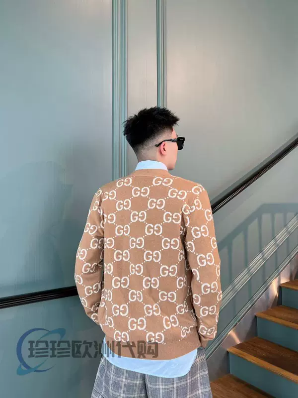 Gucci/Gucci 22FW thu đông mới màu trà sữa double G jacquard full logo áo len dệt kim nam cardigan nữ