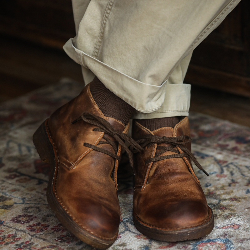 【Texture】Astorflex Greenflex Washed and Distressed Cowhide Mid-Top Desert Boots, Made in Italy