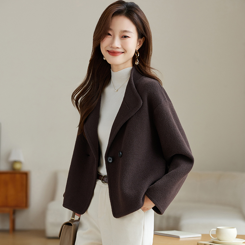 Hengyuanxiang Autumn and Winter Chanel-Style Cashmere Cardigan Woolen Coat Versatile Loose Short Blazer Double-Sided Wool Coat for Women Hengyuanxiang Autumn and Winter Chanel-Style Cashmere Cardigan Woolen Coat Versatile Loose Short Blazer Double-Sided Wool Coat for Women