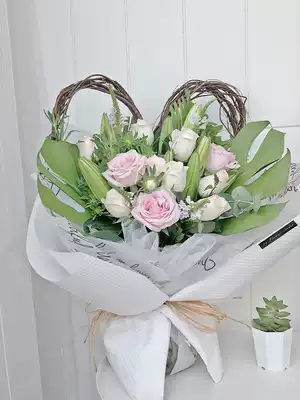 Heart-shaped dragon willow love ring Bouquet modeling branch flower arrangement decoration Floral materials Flower packaging materials