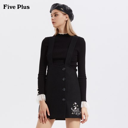Five Plus2018新款女冬装刺绣毛呢连衣裙单排