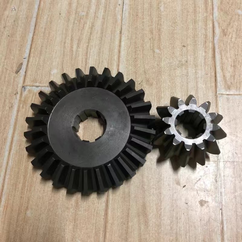 Lianyungang Dongbao Trenching Machine 50-90 Horsepower Gear Set 12/26 Teeth (12 Teeth Inner Diameter 38/42)