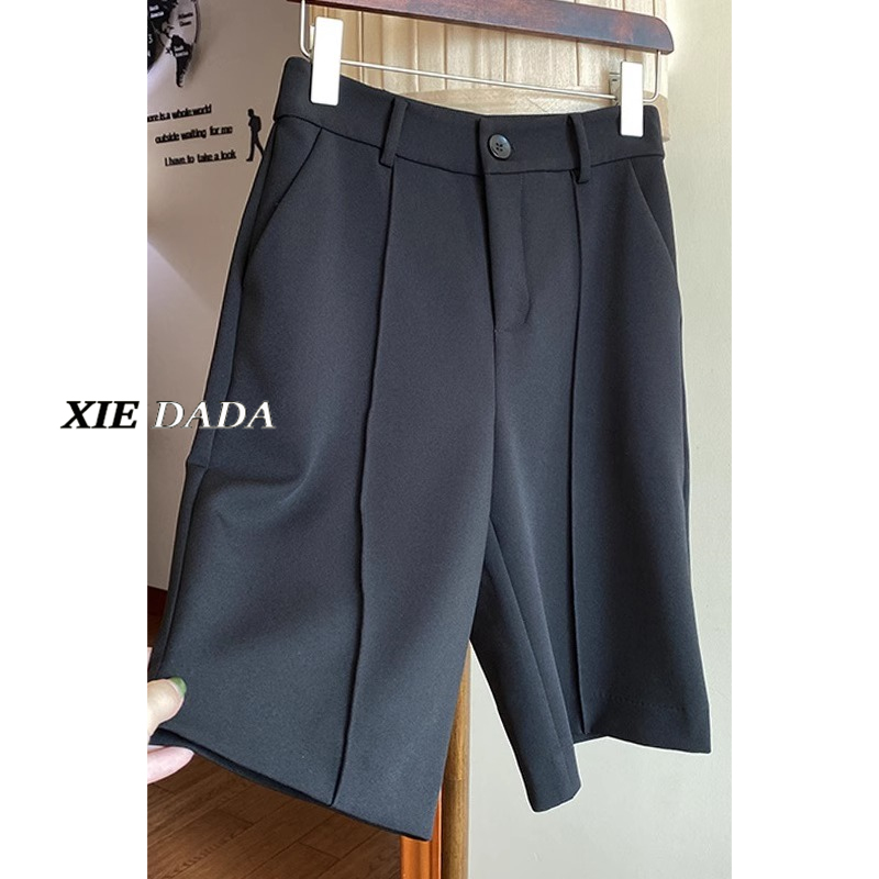 Plus-Size Women's Clothing 2026 Summer New Style Suit Shorts That Cover the Hips, Slimming, Loose Mid-Length Pants, Wide-Leg Five-Point Pants Plus-Size Women's Clothing 2026 Summer New Style Suit Shorts That Cover the Hips, Slimming, Loose Mid-Length Pants, Wide-Leg Five-Point Pants