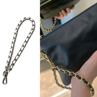 Серебристо-белая барсетка, браслет