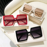 Расширенные брендовые красные солнцезащитные очки на солнечной энергии, популярно в интернете, изысканный стиль, коллекция 2022