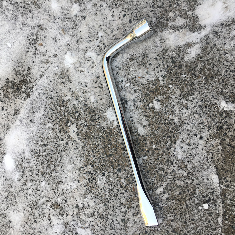 BYD F6 G6 Eth Sharp Tire Wrench Car Disassembly Tool Hub Screw Sleeve