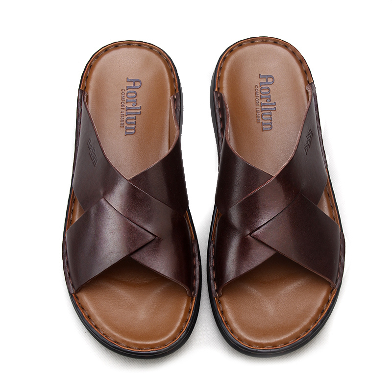 Summer Daily Casual Slippers for Outer Wear, Simple Cowhide Men's Slippers, Comfortable Large Size Men's Sandals Summer Daily Casual Slippers for Outer Wear, Simple Cowhide Men's Slippers, Comfortable Large Size Men's Sandals