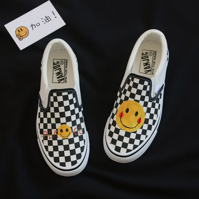 2025 spring hand-painted graffiti anti-slip chessboard gingham shoes