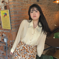 Toe tendon fat mm2021 spring new French loose slim top female embroidered collar apricot long sleeve shirt