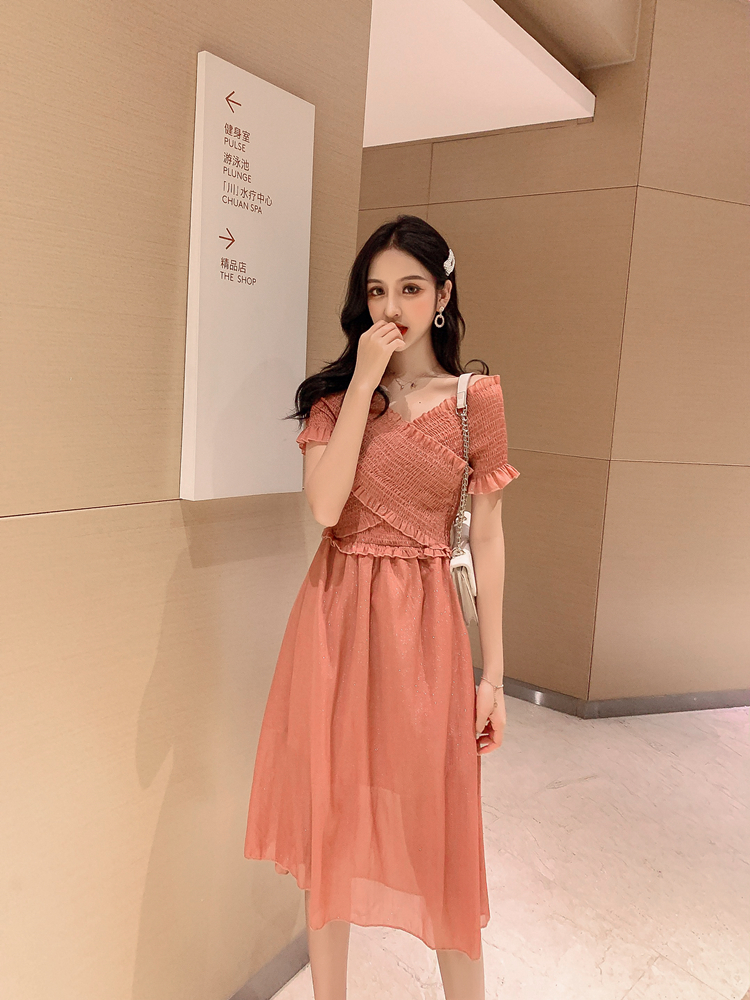 VK旗艦店 韓系復古V領收腰顯瘦紅色格子短袖洋裝