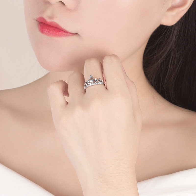 Shake-in-net red inlaid diamond ring female ring crown ring Japan-ROK joint withdrawal tide man opening zircons forefinger ring