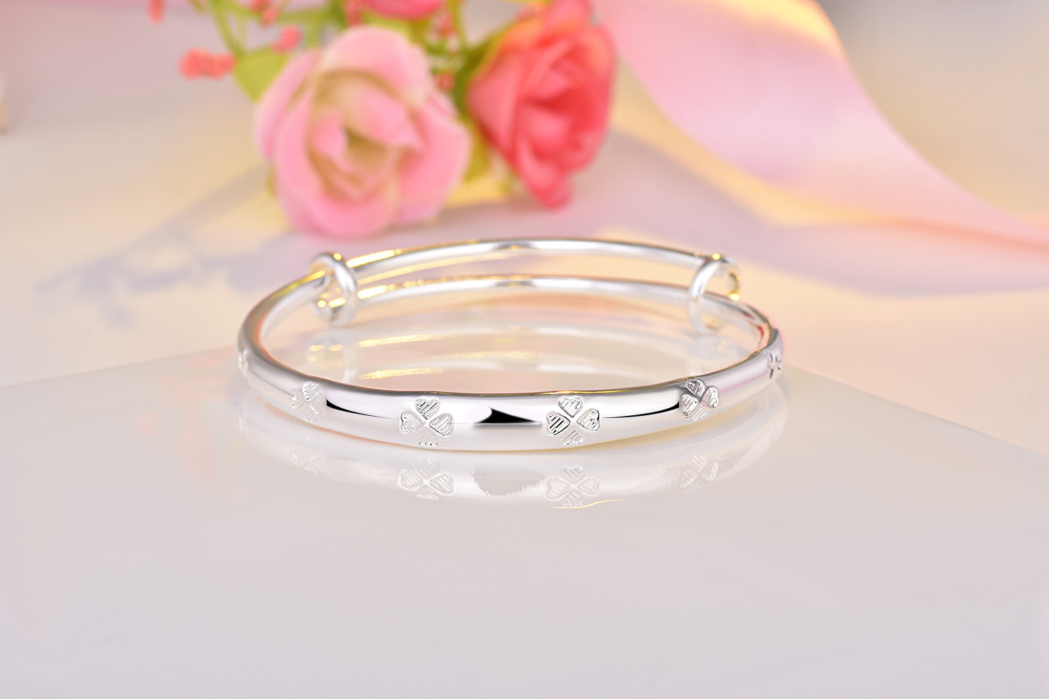 Vòng tay cỏ may mắn nữ phiên bản Nhật Bản và Hàn Quốc cá tính đơn giản Sinh viên Sen gửi tặng bạn gái vài món quà trang sức bạc vòng tay tỳ hưu