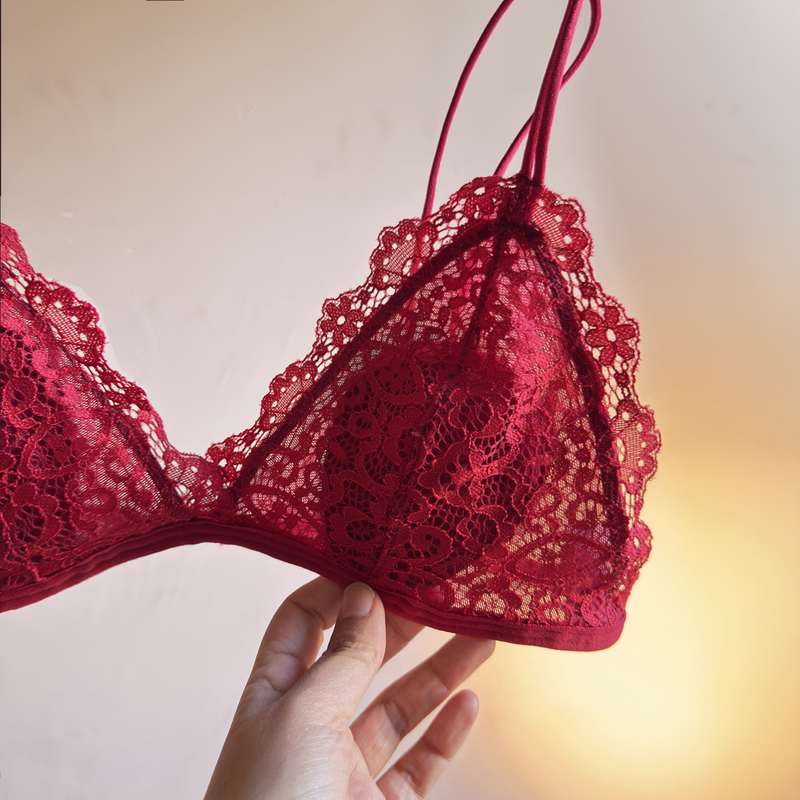 Red Lace Bunny Ears Lingerie for the Year of Birth, Ultra-Thin Style, Small Bust, Beautiful Back, Spaghetti Strap Bra