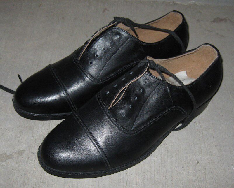 (Gospel of the big foot) 90s Old 87 Three joints leather shoes 87 3 heads (cow pippiper bottom)