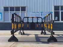 Municipal Road Road Plastic Iron Horse Guard Stop or Road Central Man-Machine Separation Safety Protection Isolation fencing