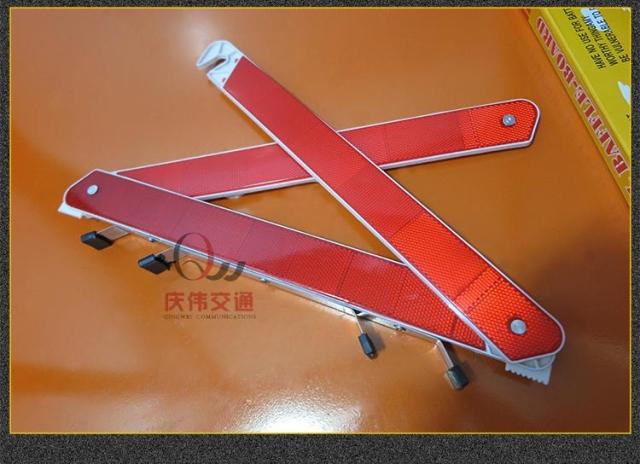 mua đồ bảo hộ lao động Dấu hiệu cảnh báo dấu hiệu tam giác với bảng công cụ xe phản ánh dấu hiệu an toàn chân máy - Bảo vệ xây dựng luoi bao ve ban cong
