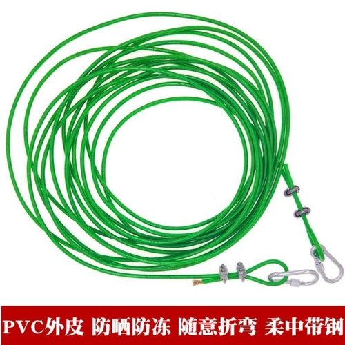 Открытое солнце воздействие верхнего этажа зафиксирована на прохладном сложном обалке балконы.