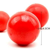 Маленький прыгучий мяч