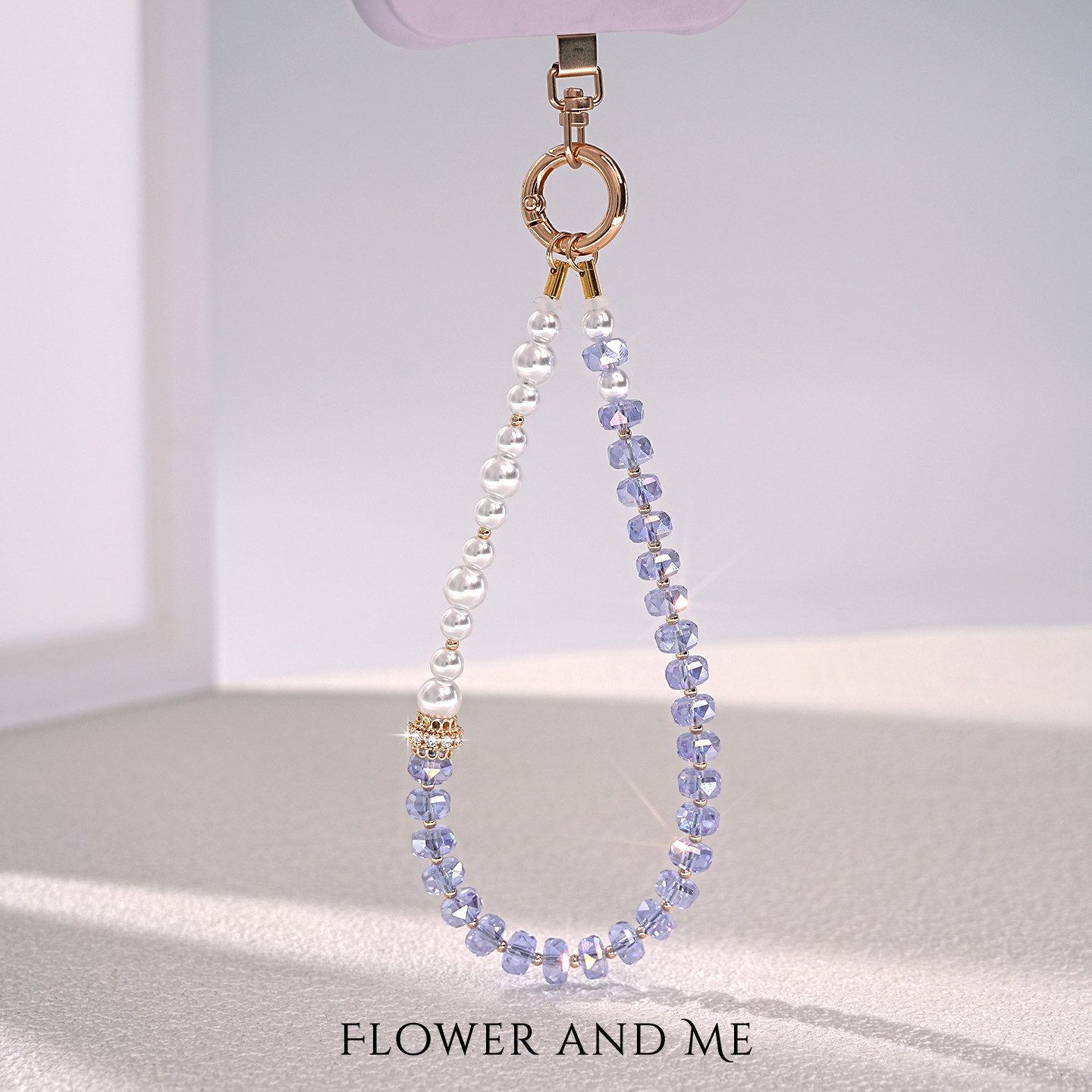 Crystal mobile phone chain for women, pearl lanyard, 2025 new style, niche, exquisite, high-end gift, includes pad.