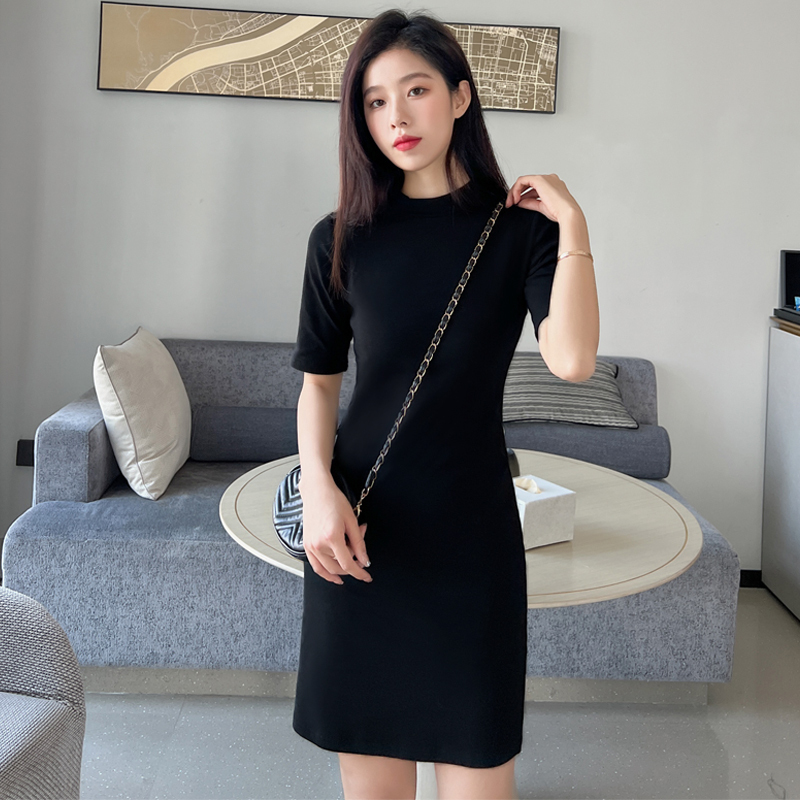 French-Style Dress with a Half-High Collar, Elegant and Slimming, Black Bodycon Skirt, 2026 Spring New Style, Short Little Black Dress