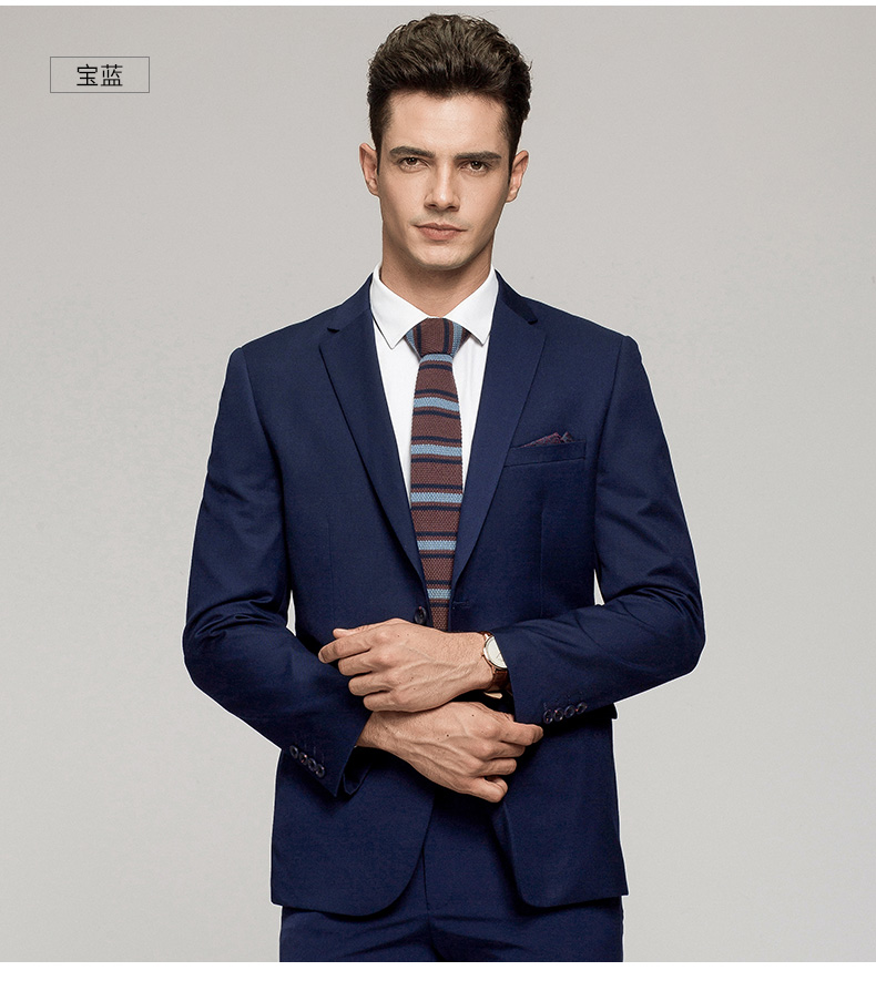 Bộ đồ công sở phù hợp với người đàn ông phù hợp vest nam