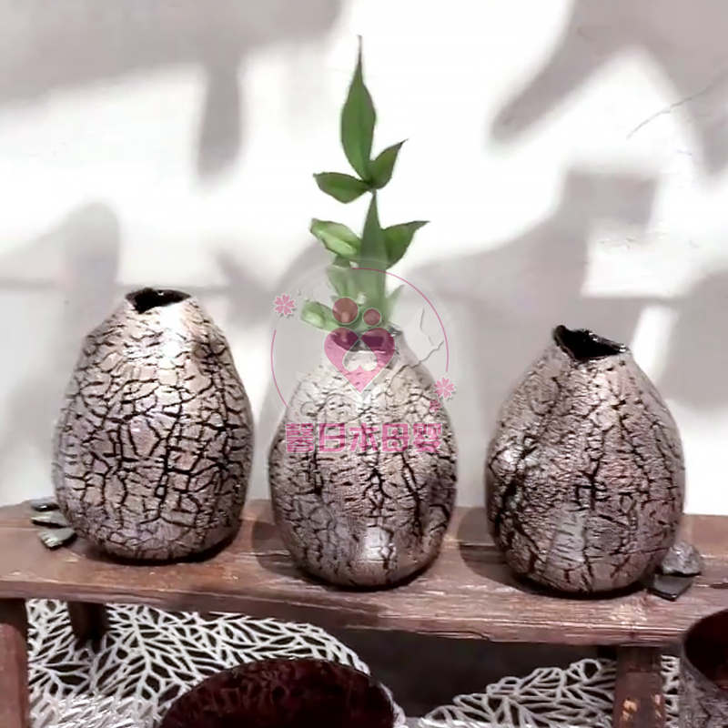 (Hokkaido Small Bottles Craft Gift Hem) D Day Style and Wind Design Feel Glass Vase