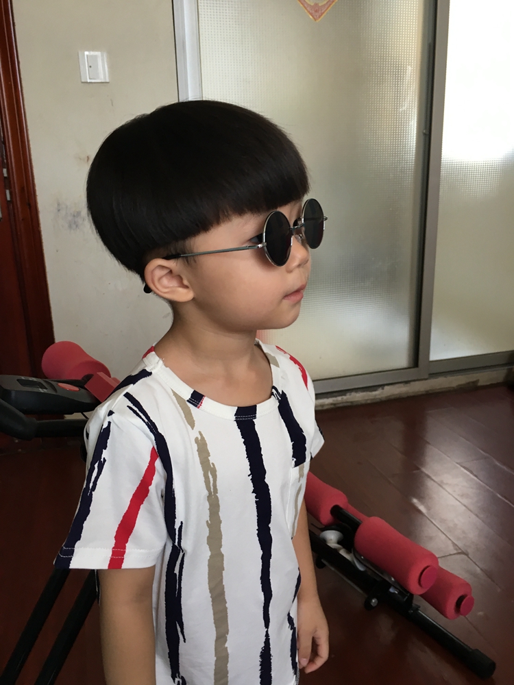 Kính râm tròn retro hộp nhỏ kính râm trẻ em nữ thủy tinh cổ điển 2017 kính nam và nữ Hoàng tử gương kính cận thị kính nam đẹp