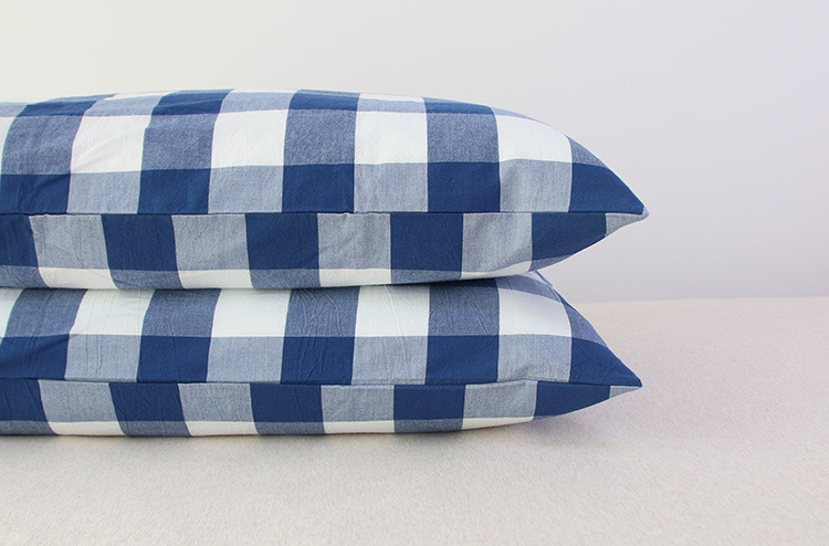 Vỏ gối bằng vải cotton không in Lưới tinh khiết màu cotton không thể mua được bóng không phai Vỏ gối cotton Tân Cương kiểu Nhật tốt - Gối trường hợp goi chu u