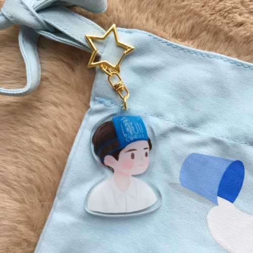 [Reese] кулон с пистолетом, брелок «Теория любви» и периферийные устройства в том же стиле