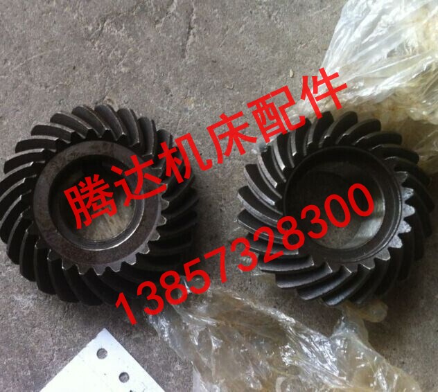 Suqian Jinma Machine Tool 57-3S Xj5026C/6225 Milling Machine Accessories Spiral Umbrella Gear Z23/Hole 32/Z26