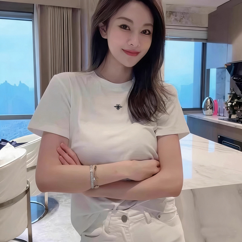 Summer European-Style Heavy-Duty Pony Logo Embroidered Round-Neck Short-Sleeve T-Shirt Slimming Regular Shoulder Top for Women 2026 New Model Half-Sleeve