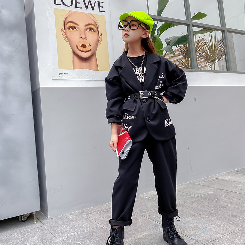 Girls catwalk suit suit 2022 spring and autumn Hepburn style retro dark suit children's British handsome two-piece suit