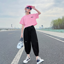Childrens Chessboard Lattice Suit Foreign Air 2022 Summer New Girl Short short sleeves Broken Cave Casual Pants Big Boy Two Sets