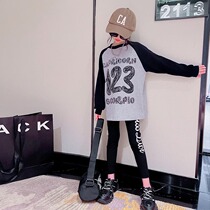 Girls stitching bottoming shirt suit 2022 autumn childrens foreign style all-match long-sleeved T-shirt tops leggings two-piece set