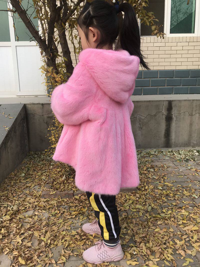 Мех/искусственный мех 儿童貂皮大衣整貂小女孩中长款韩版皮草外套连帽真貂毛私人订制