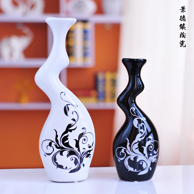 Trang trí sáng tạo phụ kiện nhà phòng khách tủ rượu trang trí văn phòng máy tính để bàn gốm thủ công quà cưới phụ kiện trang trí phòng ngủ