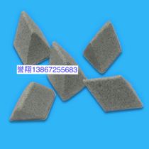 Coarse Grinding Brown Corundum Positive Skew Triangle Abrasives Coarse Throw Deburring Chamfered Rust Removal Polished Abrasives Grinding Stones Throw Grinding Stones