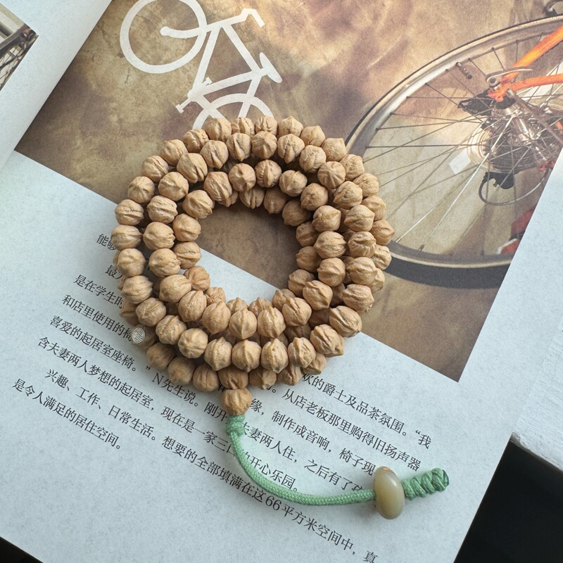 "Adong Foreign Trade" Little Fat Man Pufferfish Cypress Seed Original Block with Butter-Like Jade Texture, Cute and Adorable, Good Hand Feel