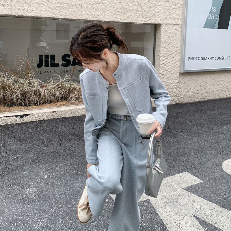 Light Blue Korean Style Casual Suit for Women 2026 Spring New Style Petite Short Jacket Wide-Leg Pants Two-Piece Set
