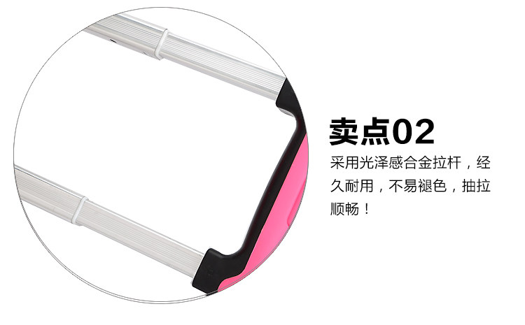 Детский чемодан None