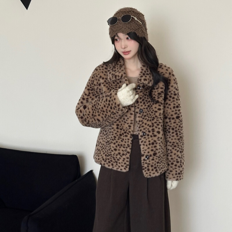 Vividini Casual and Fashionable Leopard Print Women's Short Jacket Vividini Casual and Fashionable Leopard Print Women's Short Jacket