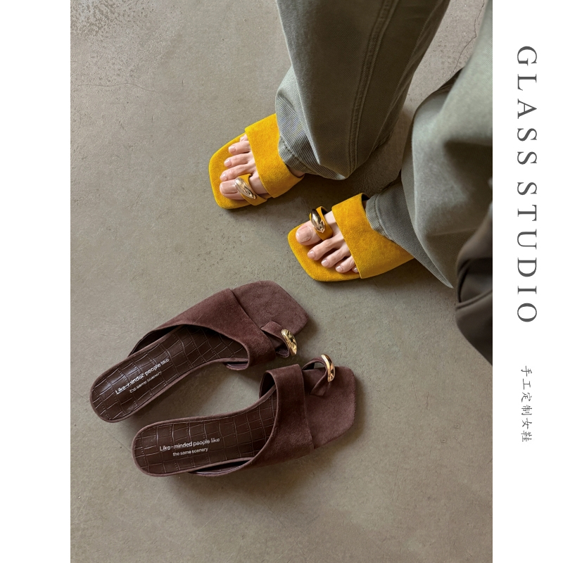【Glass City】Simple Slip-On Sandals for Women, Summer 2026 New Style, Leather Single-Strap Wedge Open-Toe Sandals